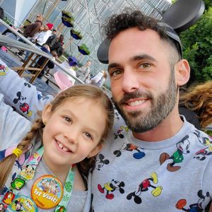 Meet your Posher, Chris